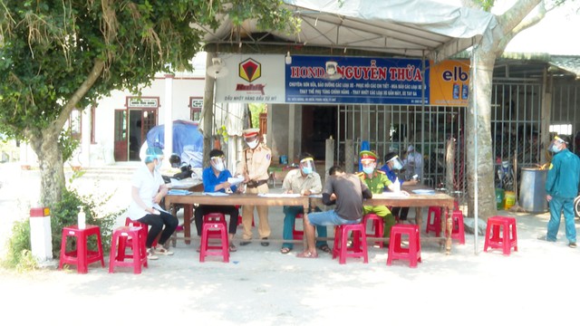 TT Huế có thêm ca dương tính SARS-CoV-2, Đà Nẵng phát thông báo khẩn tìm người từng đến 5 địa điểm - Ảnh 1.