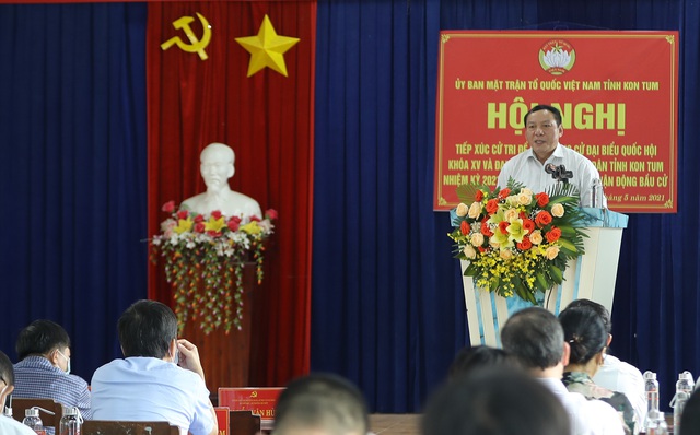 Bộ trưởng Nguyễn Văn Hùng: “Tình yêu làm cho đất lạ hóa quê hương” - Ảnh 2.