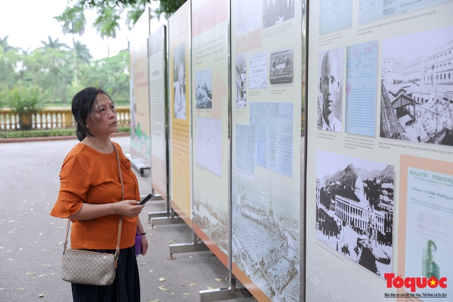 Trưng bày hơn 300 bức ảnh tư liệu nhân kỷ niệm 131 ngày sinh Chủ tịch Hồ Chí Minh - Ảnh 9.