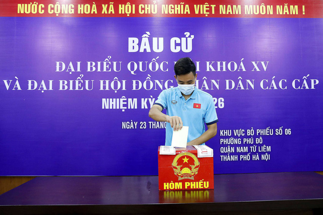 Các VĐV thể thao nô nức tham gia ngày hội bầu cử - Ảnh 9.