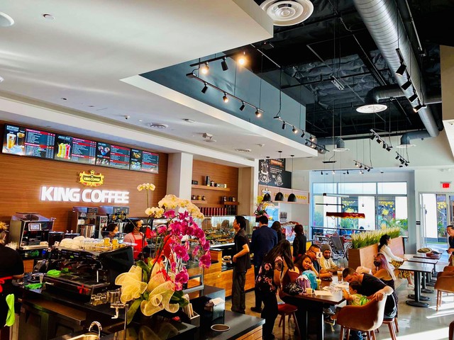 TNI King Coffee khai trương quán cà phê đầu tiên tại Hoa Kỳ - Ảnh 6.