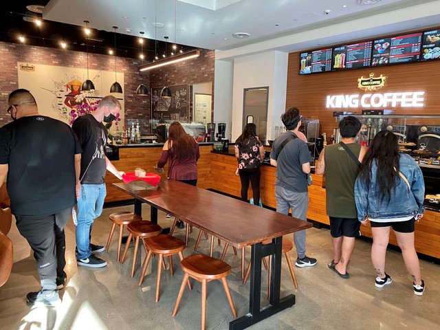 TNI King Coffee khai trương quán cà phê đầu tiên tại Hoa Kỳ - Ảnh 9.