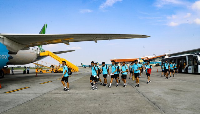 Bamboo Airways bay thẳng đưa đội tuyển Việt Nam sang UAE thi đấu vòng loại World Cup 2022 - Ảnh 6.