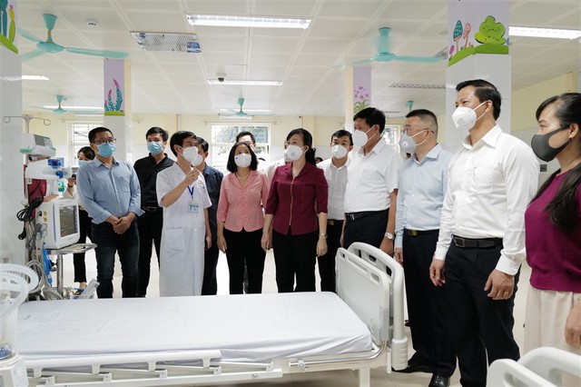 Trung tâm ICU điều trị bệnh nhân Covid-19 nặng tại Bắc Ninh do Sun Group tài trợ hiện đại ra sao? - Ảnh 6.