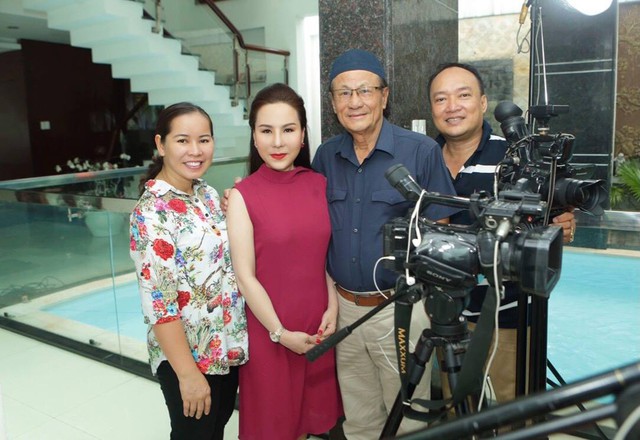 Nữ hoàng doanh nhân Kim Chi ngưỡng mộ đạo diễn tài hoa Lê Cung Bắc - Ảnh 2. Nữ hoàng doanh nhân Kim Chi ngưỡng mộ đạo diễn tài hoa Lê Cung Bắc - Ảnh 2.