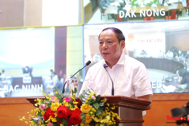 Bộ trưởng Nguyễn Văn Hùng: Cần cơ cấu, tính toán cân bằng lại thị trường du lịch - Ảnh 1.