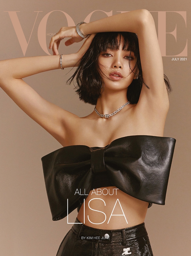 Lisa (Black Pink) lên bìa Vogue với phong cách gợi cảm - Ảnh 3.