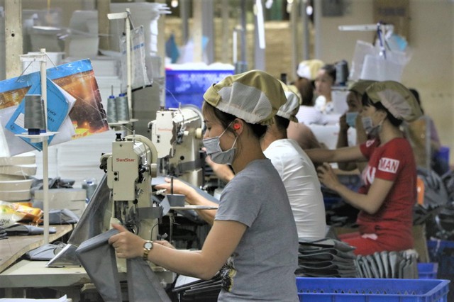 Thừa Thiên Huế: Bảo hiểm thất nghiệp đã hỗ trợ thiết thực cho người lao động trong bối cảnh dịch bệnh - Ảnh 2.