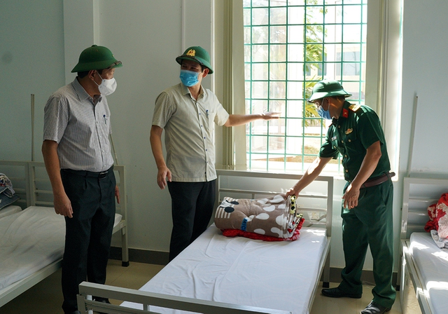 Quảng Bình sẵn sàng đón khoảng 400 công dân về từ vùng dịch; Khởi tố vụ án làm lây lan dịch bệnh ở Quảng Nam - Ảnh 1.