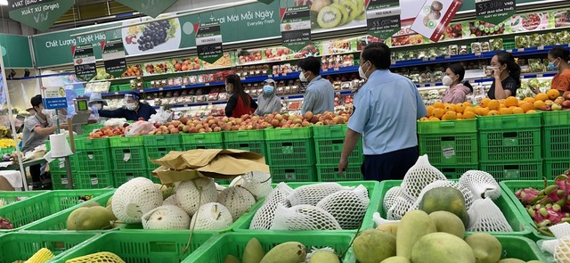 Tăng cường giám sát tình hình cung ứng, giá cả hàng hoá tại Tp.Hồ Chí Minh - Ảnh 2.