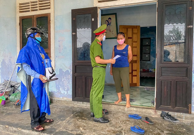 Thừa Thiên Huế khẩn trương phòng chống bão, yêu cầu người dân hạn chế ra đường từ chiều nay - Ảnh 9.