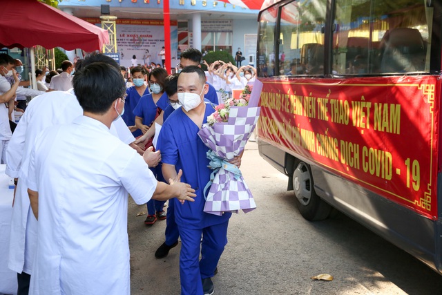 Cảm ơn họ bao nhiêu cũng không đủ - Ảnh 1.