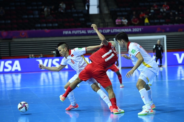 Futsal Việt Nam giành chiến thắng nghẹt thở trước đối thủ Panama - Ảnh 1.