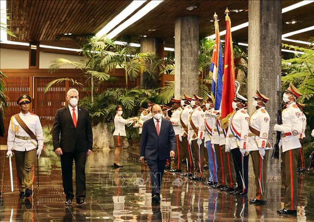 Chủ tịch Cuba Miguel Diaz Canel: Chuyến thăm của Chủ tịch nước Nguyễn Xuân Phúc góp phần tiếp tục làm sâu sắc hơn nữa mối quan hệ đoàn kết anh em Việt Nam – Cuba - Ảnh 1.