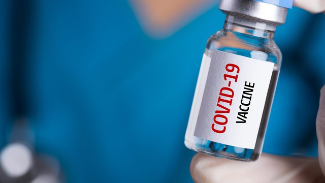 Sử dụng kết hợp 2 loại vắc xin phòng COVID-19 khác nhau - Ảnh 1.