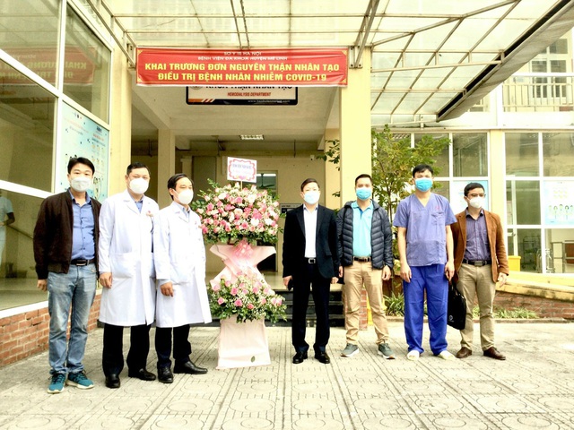 Bệnh viện Đa khoa Mê Linh: Bệnh viện tuyến huyện đầu tiên của Hà Nội điều trị thận nhân tạo cho bệnh nhân Covid -19 - Ảnh 1.