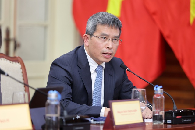 Bộ trưởng Nguyễn Văn Hùng: “Tiếp tục điều nghiên để đề xuất mở cửa đón khách du lịch quốc tế vào dịp 30/4” - Ảnh 3.
