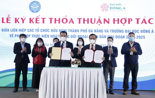 Đà Nẵng: Ký kết thỏa thuận phối hợp thực hiện hoạt động đối ngoại nhân dân giai đoạn 2022 – 2025 - Ảnh 1.