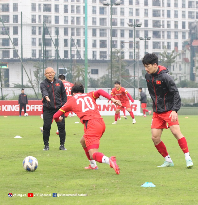 HLV Park Hang-seo: &quot;Tuyển Việt Nam quyết tâm giành chiến thắng trước tuyển Trung Quốc&quot; - Ảnh 1.