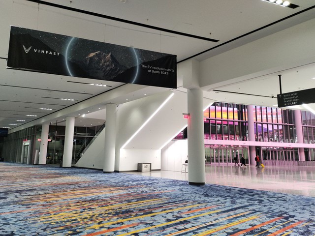Hình ảnh VinFast phủ sóng tại Las Vegas CES 2022 - Ảnh 2.