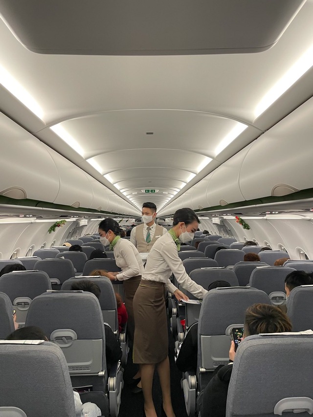 Niềm vui trên chuyến bay Đài Bắc - Hà Nội ngày đầu năm mới của Bamboo Airways - Ảnh 2.