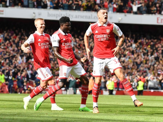Đè bẹp Tottenham, Arsenal vững vàng trên ngôi đầu Ngoại hạng Anh - Ảnh 5.