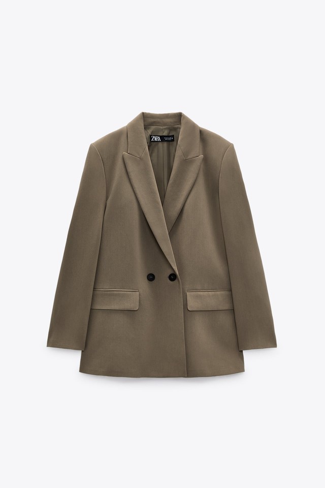 13 mẫu áo blazer mới nhất của Zara, H&M và Mango - Ảnh 8.