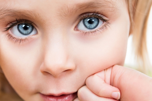 Nghiên cứu mới cho thấy tất cả những người mắt xanh trên hành tinh của chúng ta có chung một tổ tiên duy nhất! - Ảnh 2.