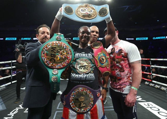 Deontay Wilder giành chiến thắng ấn tượng trong ngày tái xuất - Ảnh 3.