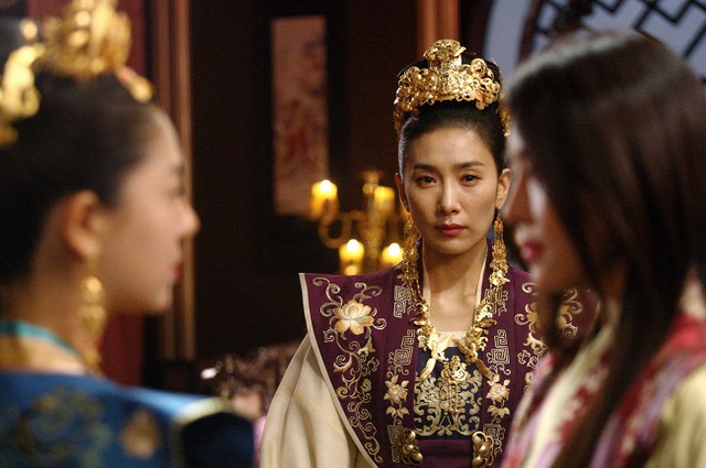 Mê mẩn váy áo ở loạt phim cổ trang Hàn nức tiếng: Bom tấn của Ha Ji Won bao năm vẫn đỉnh - Ảnh 19.