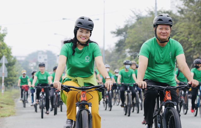 “Đi xe đạp vì môi trường” lan tỏa thói quen, thay đổi nhận thức và tư duy hành động sống xanh - Ảnh 2.