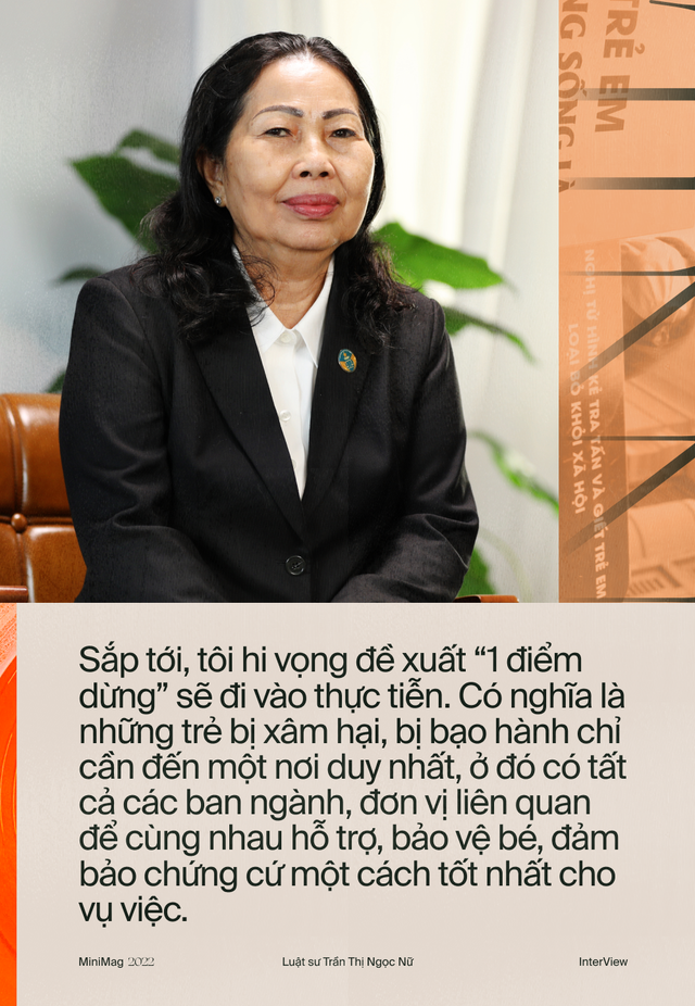 Nữ luật sư với biệt danh "lá chắn thép" bảo vệ trẻ em và phụ nữ yếu thế: Không ít lần tôi bị đe dọa, chỉ trích... - Ảnh 22. Nữ luật sư với biệt danh "lá chắn thép" bảo vệ trẻ em và phụ nữ yếu thế: Không ít lần tôi bị đe dọa, chỉ trích... - Ảnh 22.
