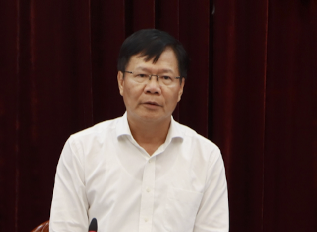 Phó Chủ tịch Hội đồng Lý luận Trung ương Nguyễn Quang Thuấn bị kỷ luật cảnh cáo - Ảnh 1.