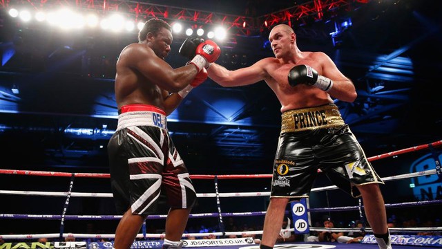 Nhà vô địch Tyson Fury và lý do ẩn sau quyết định thượng đài cùng đối thủ cũ Derek Chisora - Ảnh 2.