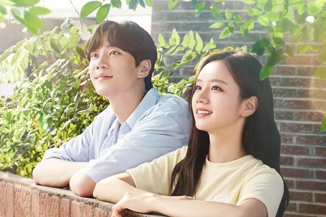 Hyeri (Reply 1988) cuối cùng cũng hết một màu ở phim mới, tỷ suất người xem đầy triển vọng - Ảnh 1.