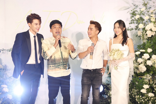 Đám cưới Diệu Nhi - Anh Tú tại Hà Nội: 2 gia đình diện đồ đôi vào lễ đường trong tiếng nhạc Tình Bạn Diệu Kỳ - Ảnh 20.