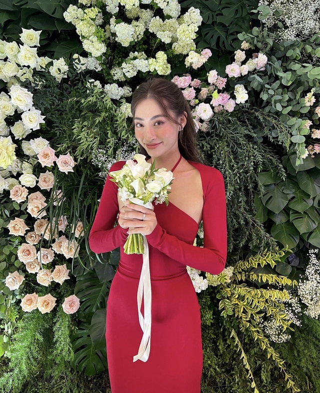 Toàn cảnh hôn lễ Hoa hậu Đỗ Mỹ Linh và chồng doanh nhân: Dàn mỹ nhân đổ bộ, Lương Thùy Linh bắt được hoa cưới  - Ảnh 20.