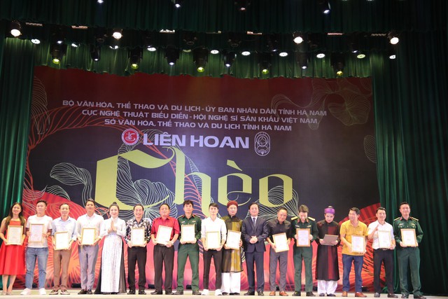 Bế mạc Liên hoan Chèo toàn quốc 2022: 17 vở diễn đoạt giải - Ảnh 6.