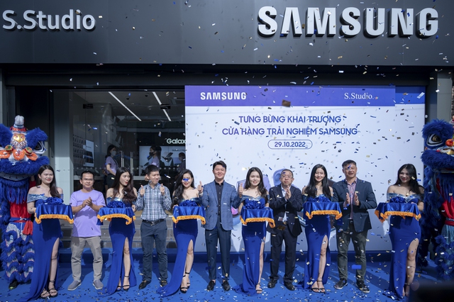 Thăm thú S.Studio by FPT: Nơi lý tưởng để các Samfans trải nghiệm sản phẩm Samsung mới nhất! - Ảnh 1.