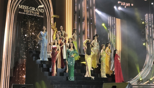 Miss Grand Vietnam lần đầu tổ chức: Điểm sáng bật lên giữa lúc bão hoà hay sự quá cố để lại sạn? - Ảnh 5.