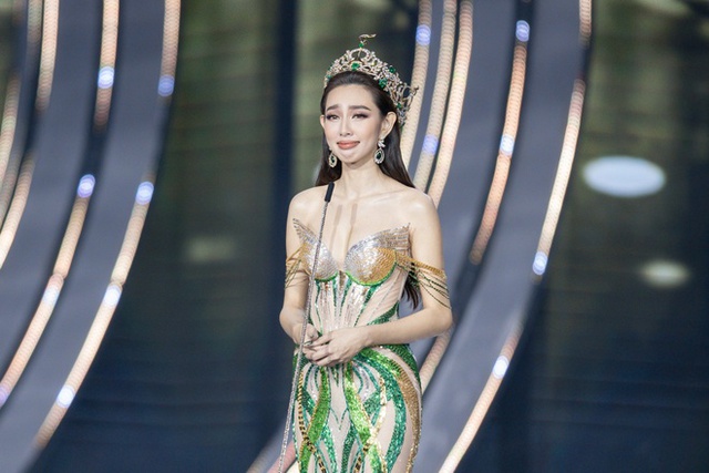 Miss Grand Vietnam lần đầu tổ chức: Điểm sáng bật lên giữa lúc bão hoà hay sự quá cố để lại sạn? - Ảnh 2.