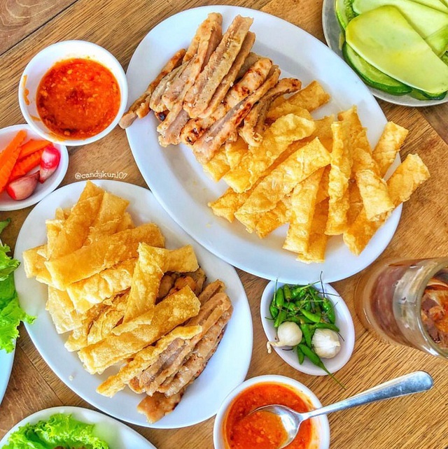 Food tour Nha Trang không lo “xẹp ví”: Đủ các đặc sản thơm ngon, có món từng được lên báo nước ngoài  - Ảnh 10.