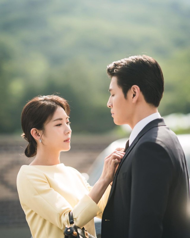 Phim của Ha Ji Won vừa lên sóng đã có tỷ suất người xem chạm đỉnh, khán giả khen hết lời - Ảnh 2.