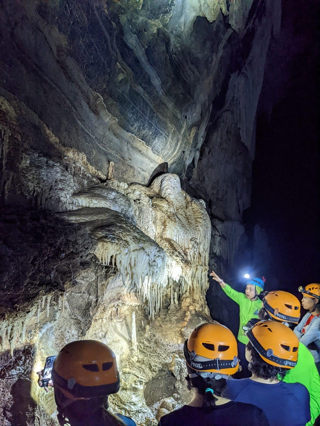 Cô gái lập kỷ lục đi Sơn Đoòng - hang động lớn nhất thế giới 120 lần hoàn toàn... miễn phí - Ảnh 1.