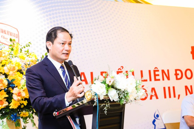 GS.TS Lâm Quang Thành làm Chủ tịch Liên đoàn Đua thuyền Việt Nam khóa III, nhiệm kỳ 2022 - 2027 - Ảnh 2.