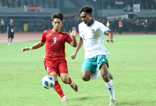 Sao trẻ Việt Nam nhận vô số lời khen từ báo Indonesia, đứng trước cơ hội tham dự AFF Cup? - Ảnh 1.