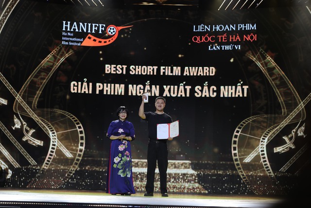 Liên hoan phim quốc tế Hà Nội VI: Điện ảnh Việt thuyết phục giám khảo quốc tế - Ảnh 1.
