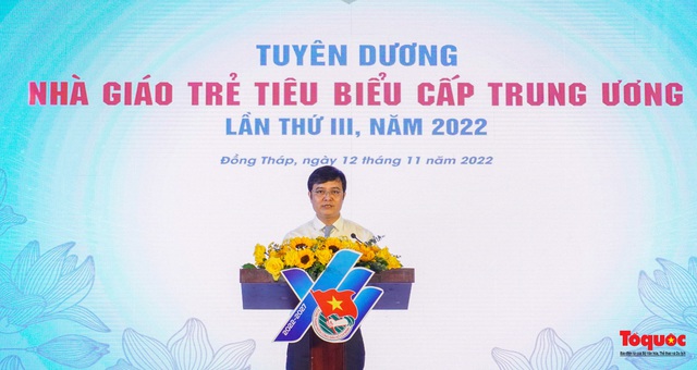 Vinh danh các giáo viên, giảng viên đạt Giải thưởng “Nhà giáo trẻ tiêu biểu” - Ảnh 3.