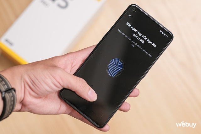 Điện thoại realme giá chỉ hơn 5 triệu nhưng có chip Snapdragon 870, màn hình OLED 120Hz, sạc nhanh 80W - Ảnh 8.