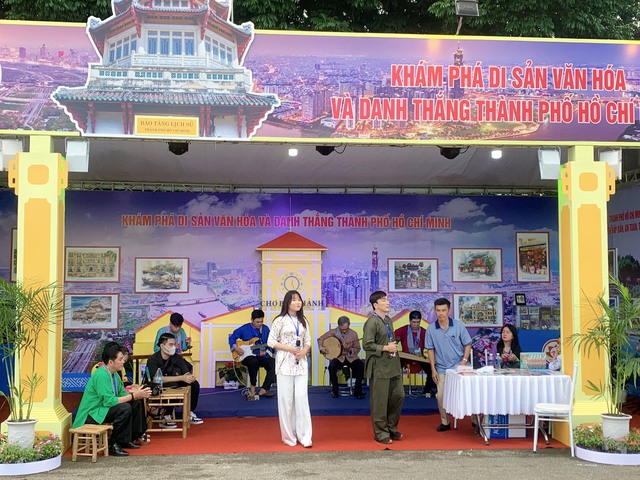 Không gian triển lãm di sản văn hóa đặc sắc tại Festival Ninh Bình - Ảnh 2.